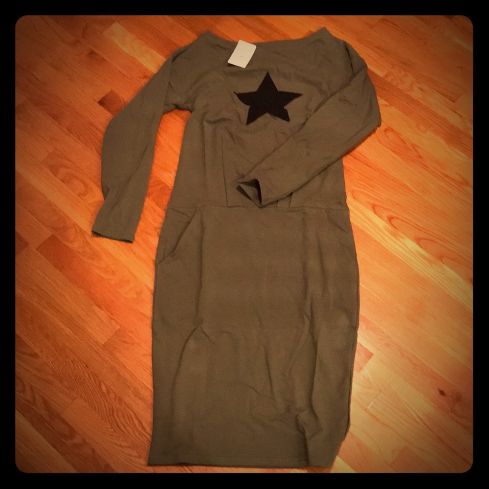 Foggy Green Star Blouson Dress